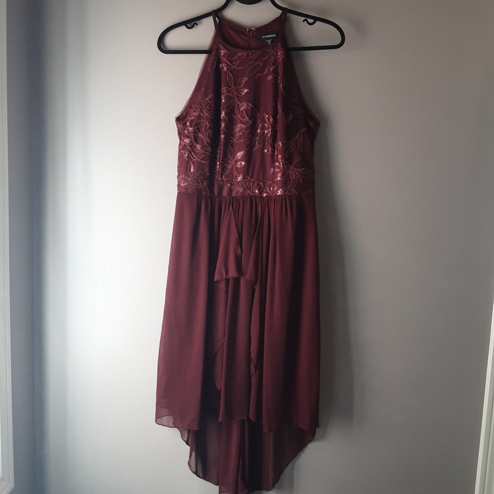 Le Chateau Hi-Low Lace Overlay Halter Dress | Wine Burgundy | NWT! Small